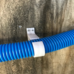 Pool tube-holder - Ultimate Pool Tube Holder: Keep Your Relaxation Afloat