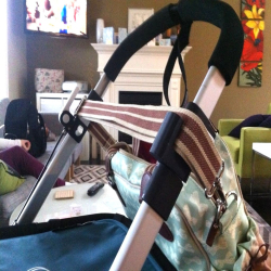 Stroller Pushchair Bag Clip – Durable Plastic Hook for Convenient Storage