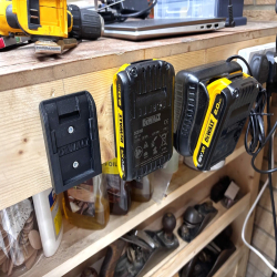 DeWalt Battery Holder (18V, 20V) – Secure Wall Mount Storage - Wall Mounted