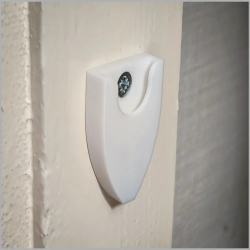 Eufy Doorbell Key Holder Wall Mount – Practical Plastic Organizer for Keys