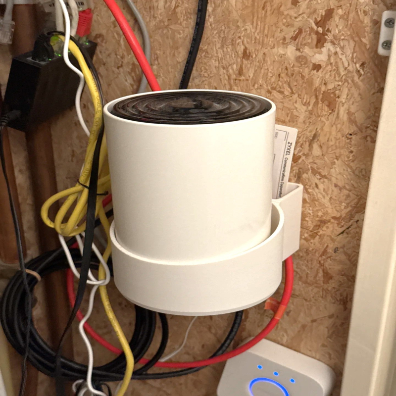 TP-Link Deco WiFi Wall Mount – Plastic Bracket for Clean and Elevated Mount