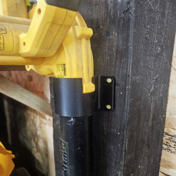 DCE100 20V, 18V Blower Wall Mount – Secure Plastic Holder for Compact
