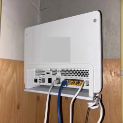 Reverse Wall Mount for !Box 5690 Pro – Front-Facing Cable Access Bracket