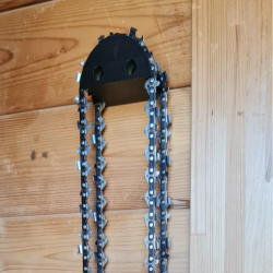 Chainsaw Chain Holder...